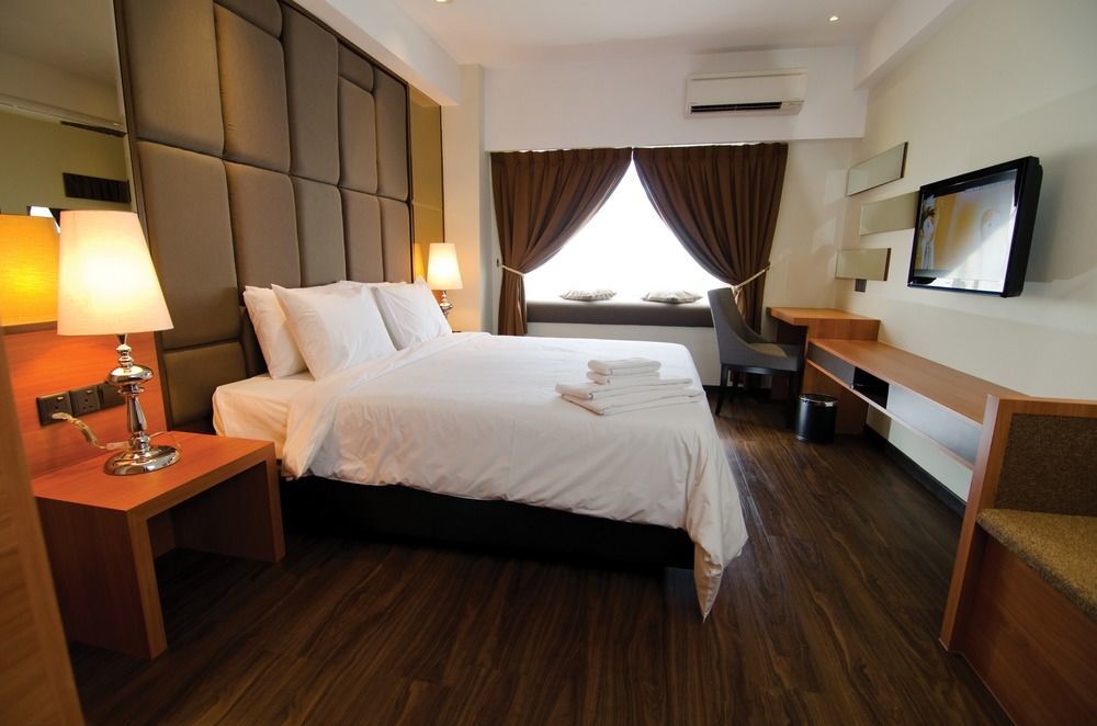 C'Haya Hotel Kota Kinabalu Kültér fotó