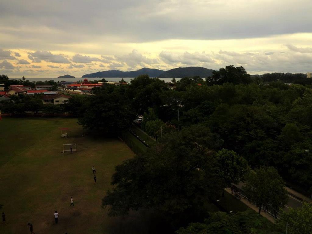 C'Haya Hotel Kota Kinabalu Szoba fotó