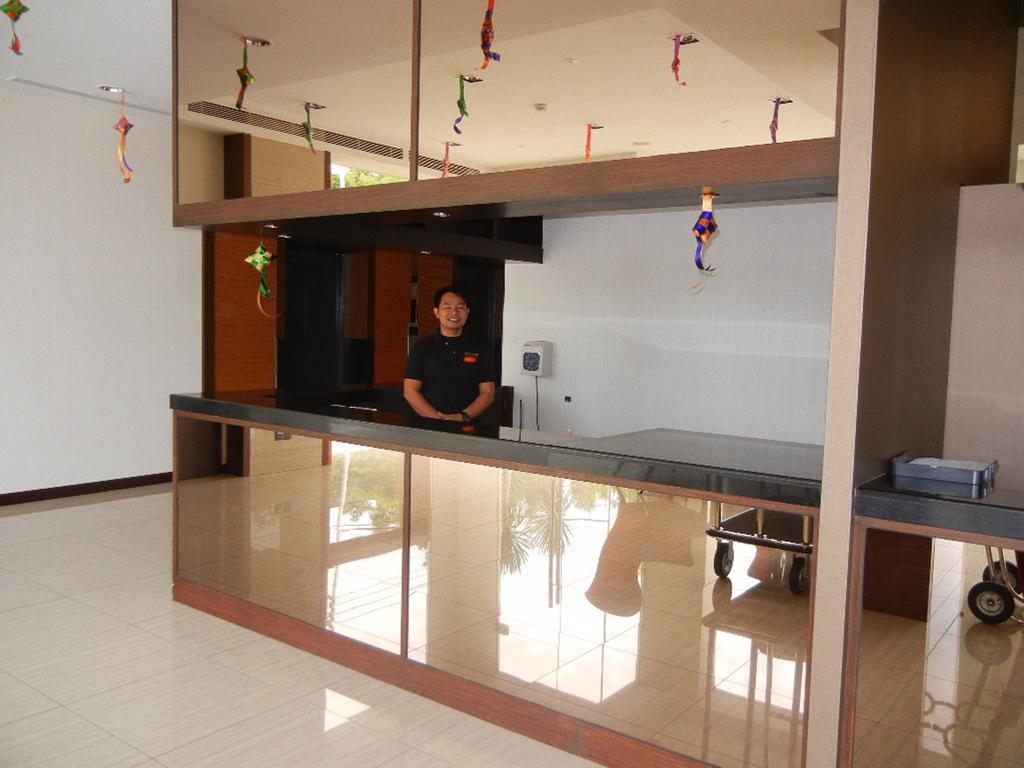 C'Haya Hotel Kota Kinabalu Kültér fotó