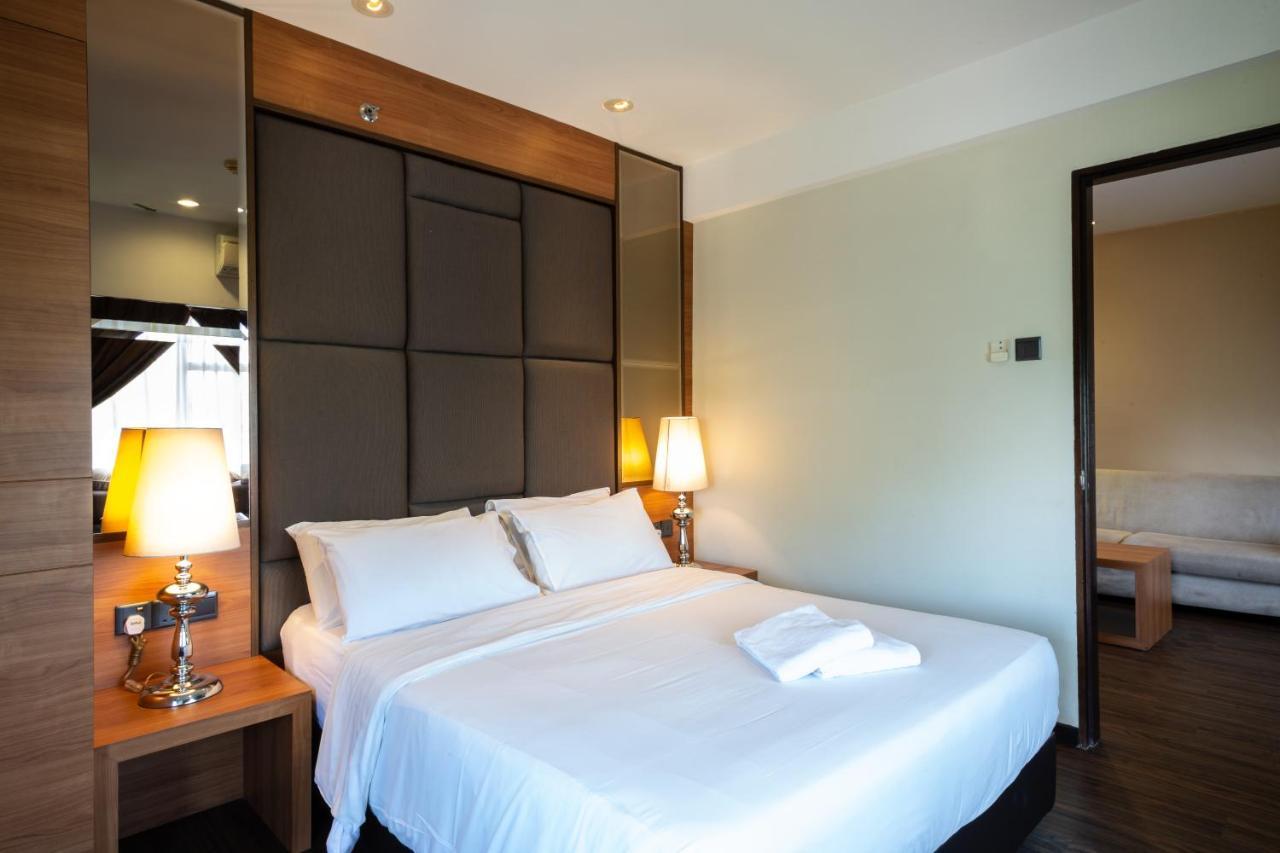 C'Haya Hotel Kota Kinabalu Kültér fotó